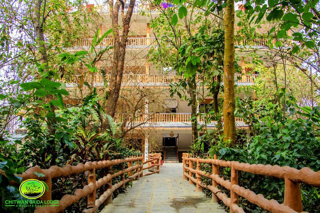 Chitwan Gaida Lodge Sauraha Εξωτερικό φωτογραφία