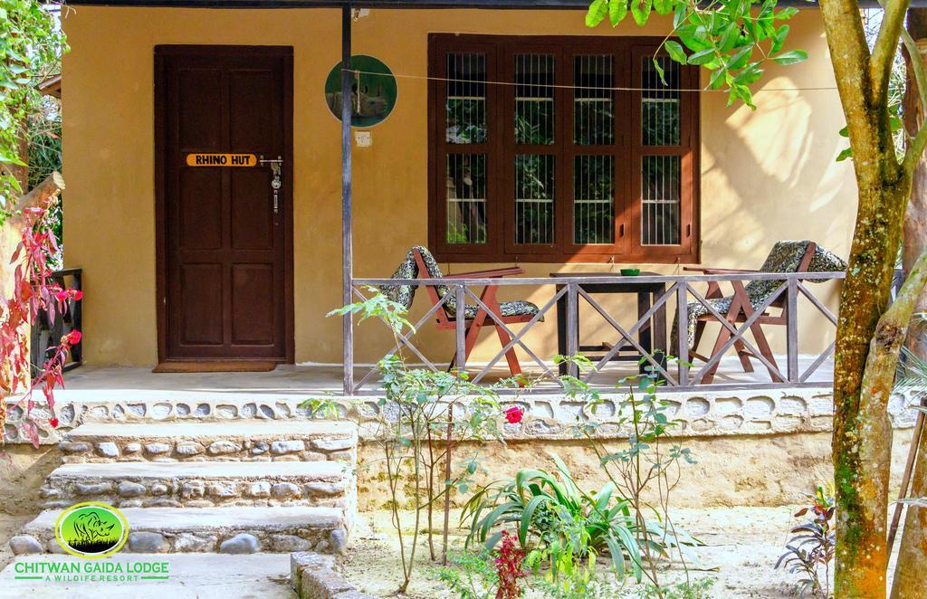 Chitwan Gaida Lodge Sauraha Εξωτερικό φωτογραφία