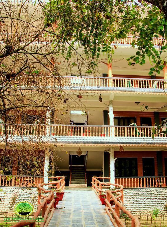 Chitwan Gaida Lodge Sauraha Εξωτερικό φωτογραφία